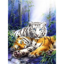 Load image into Gallery viewer, 5D DIY Diamond Painting Tiger Cross Stitch Full Round Drill Mosaic Animal Diamond Embroidery Manual Art Gift Home Decor Wall - SallyHomey Life's Beautiful