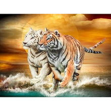 Load image into Gallery viewer, 5D Diamond Painting Tiger Full Round Drill Mosaic Diamond Embroidery Cross Stitch Animal rhinestones DIY Wall Sticker Decor Gift