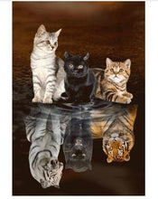 Load image into Gallery viewer, Diy 5D Diamond Painting Dog Diamond Embroidery Animal Cross Stitch Full Round Drill Mosaic Rhinestone Home Decor Handmade Gift