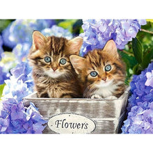 Load image into Gallery viewer, 5D Diamond Painting Cross Stitch Full Round Drill Lovely Cat Diamond Embroidery Mosaic DIY Cross Stitch Kits Wall Art