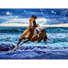 Load image into Gallery viewer, DIY 5D Diamond Painting Horse Animal Full Round Drill Cross Stitch Diamond Embroidery Mosaic Picture Rhinestones Home Decor - SallyHomey Life&#39;s Beautiful
