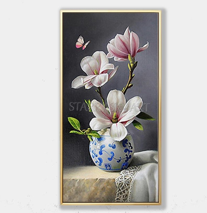 Top Artist Hand-painted Realist Flower in Vase Oil Painting Beauty Chinese Blue and White Porcelain Oil Painting for Living Room